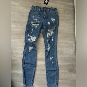 Fashion nova distressed skinny jeans